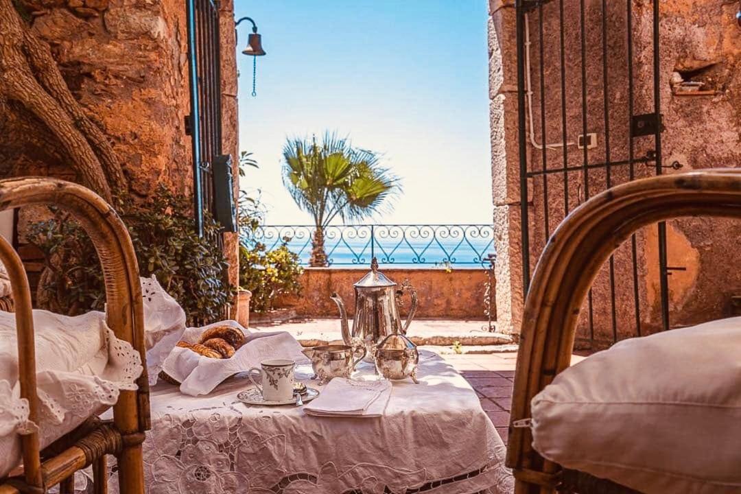 B&B La Bergerie Таормина Екстериор снимка