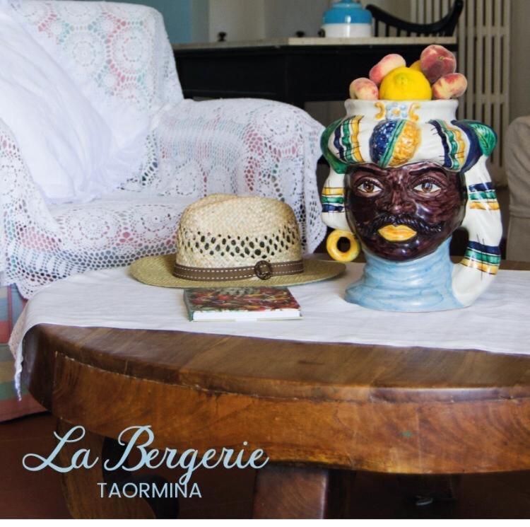 B&B La Bergerie Таормина Екстериор снимка