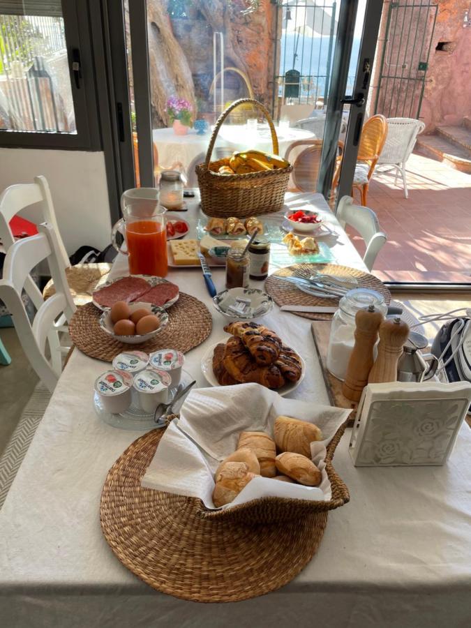 B&B La Bergerie Таормина Екстериор снимка