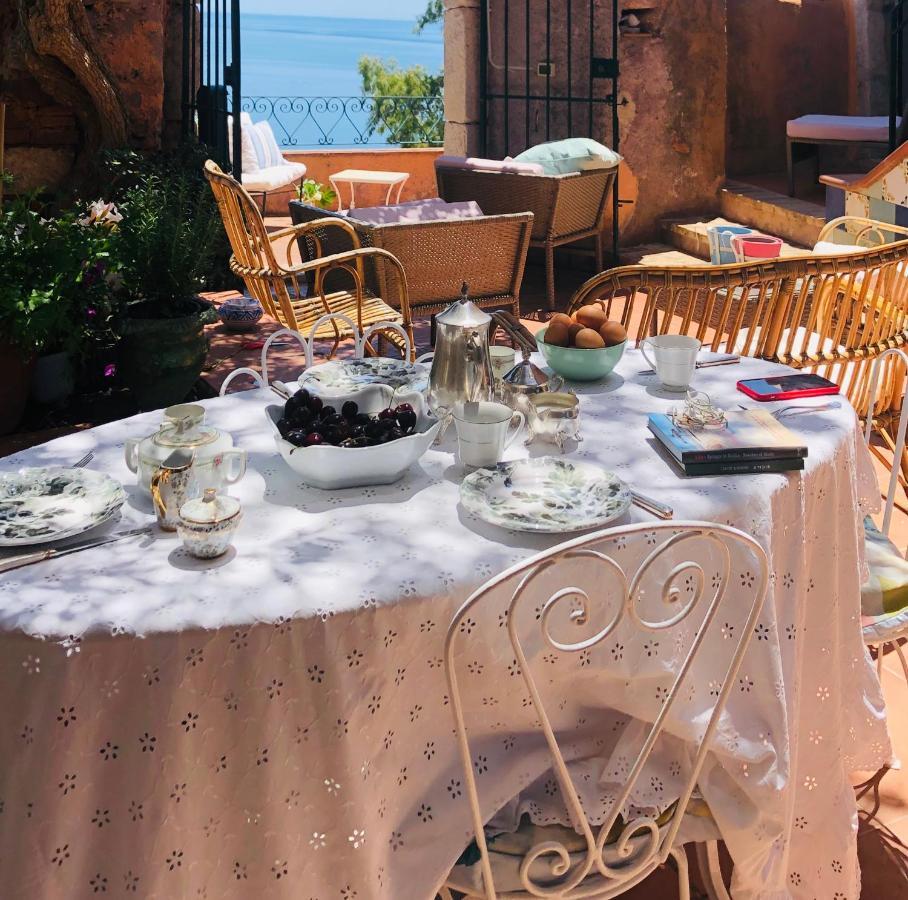 B&B La Bergerie Таормина Екстериор снимка