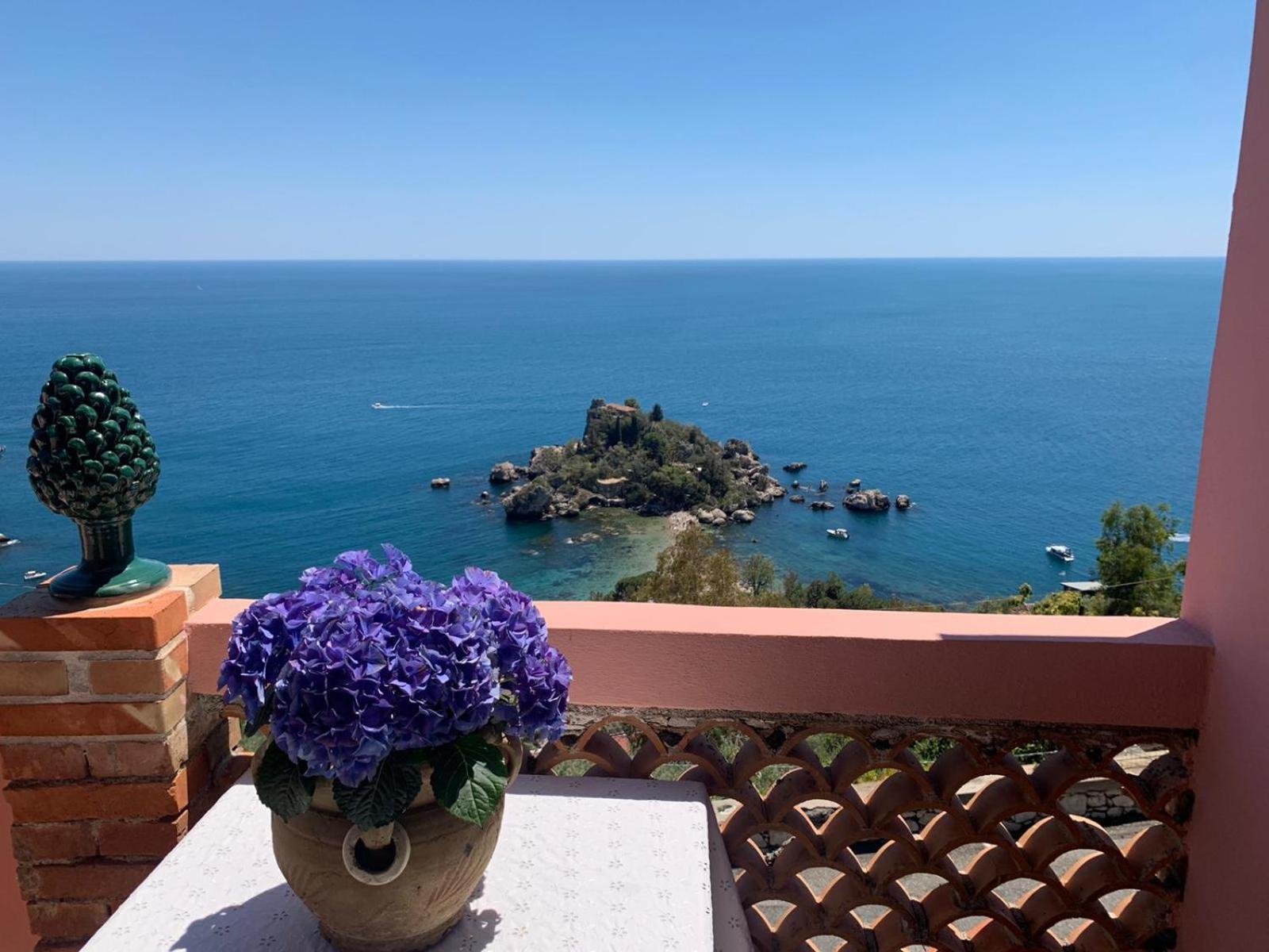B&B La Bergerie Таормина Екстериор снимка