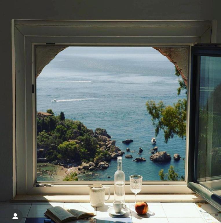 B&B La Bergerie Таормина Екстериор снимка