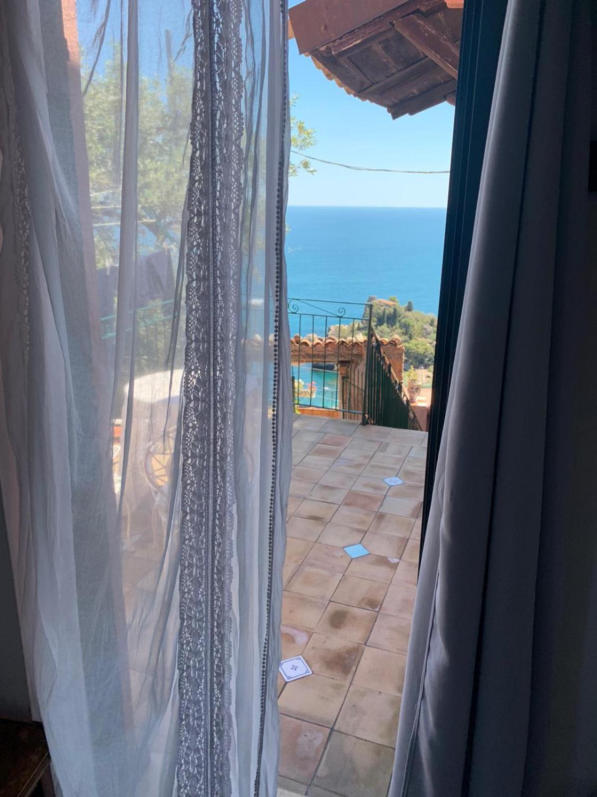 B&B La Bergerie Таормина Екстериор снимка