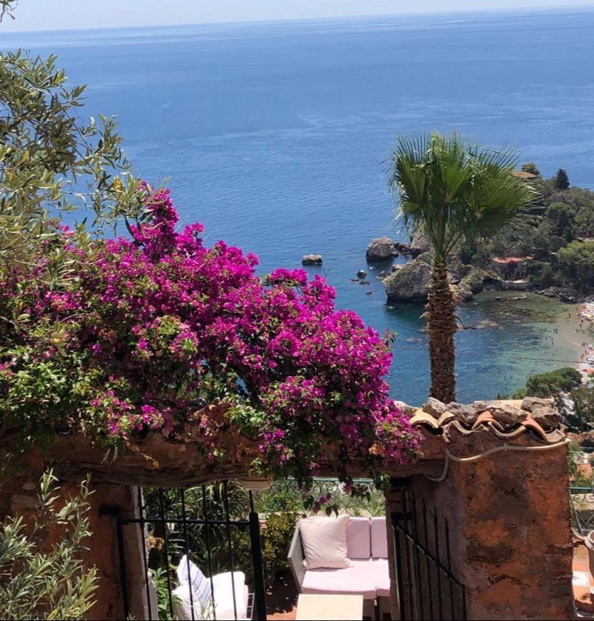 B&B La Bergerie Таормина Екстериор снимка